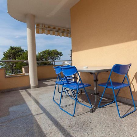 Apartments Damjanovic Makarska Chambre photo