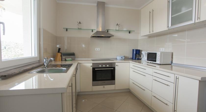 Apartments Damjanovic Makarska Chambre photo