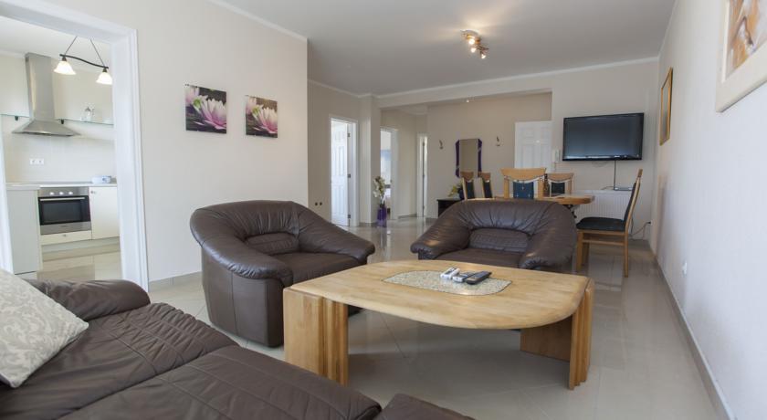 Apartments Damjanovic Makarska Chambre photo