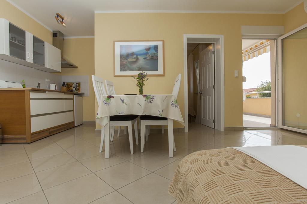 Apartments Damjanovic Makarska Extérieur photo
