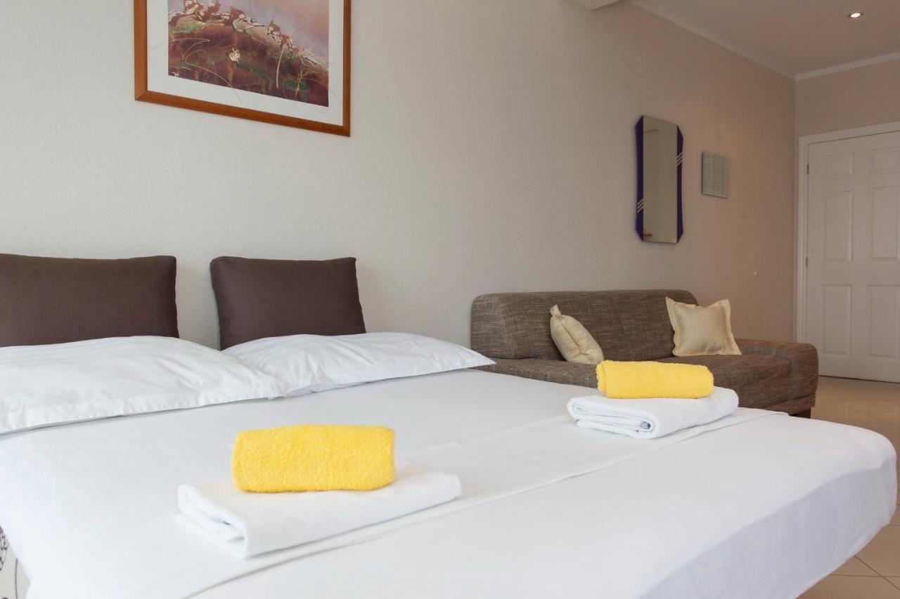 Apartments Damjanovic Makarska Chambre photo